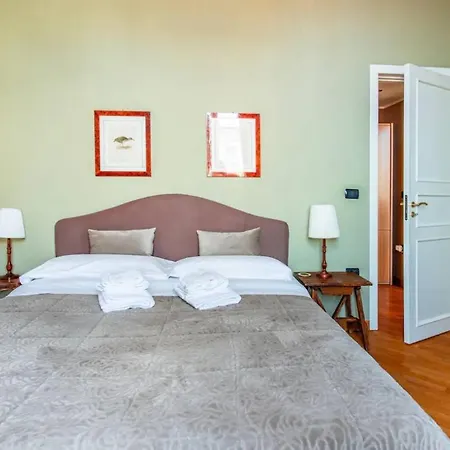 Rooftop In Front Of The Castle